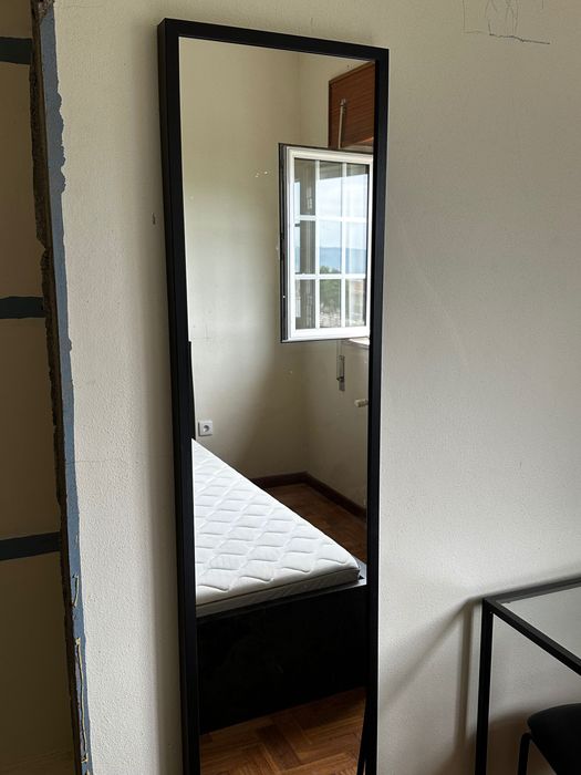Quarto de casal com colchão novo