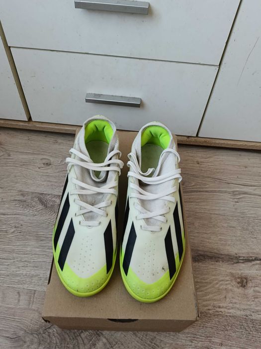 Buty halowe Adidas Crazyfast