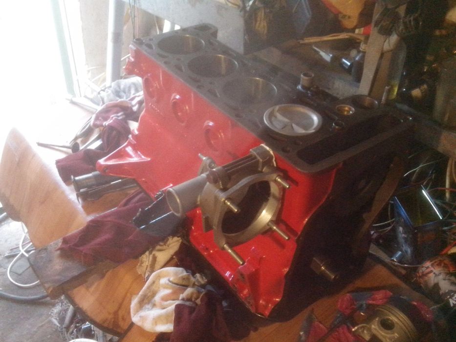 Продам двигатель ваз 2101 по запчастям