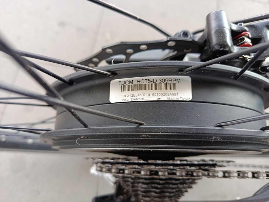 Rower elektryczny BESV LX1 Shimano Magura 28 kola bds