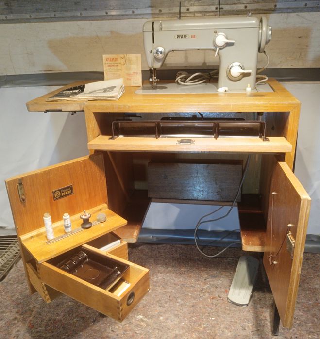 PFAFF 260 Elektryczna Maszyna do Szycia