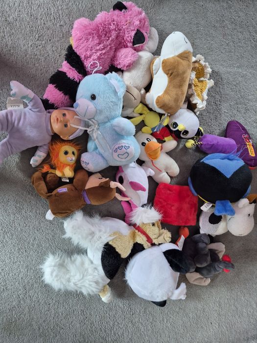 Zabawki i pluszaki