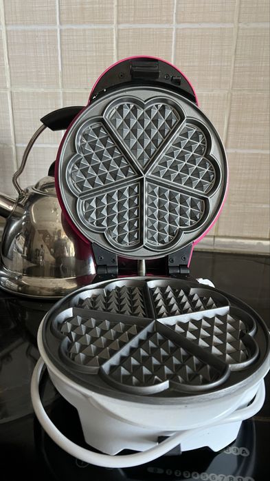 вафельниця Gorenje