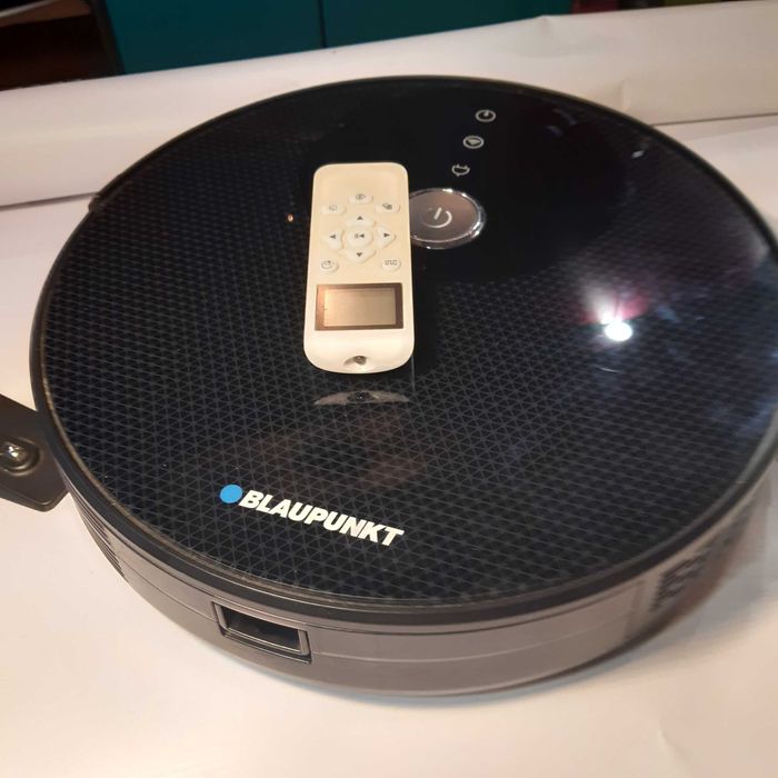 Робот пилосос  Blaupunkt Vacuum cleaner  .Нова потужна батарея