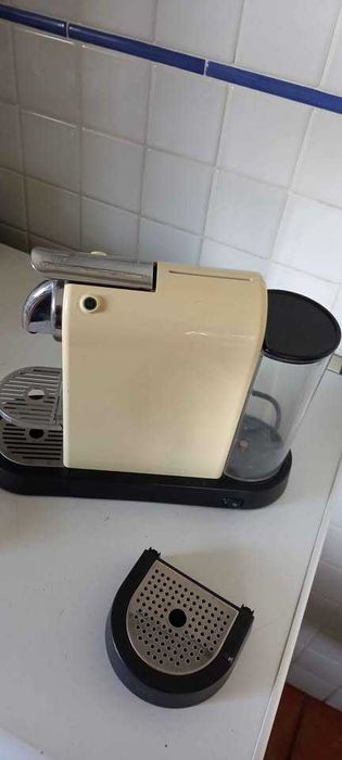 Máquina de café Nespresso