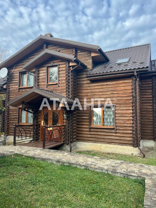Продається затишний будинок р-н Кемпінгу.