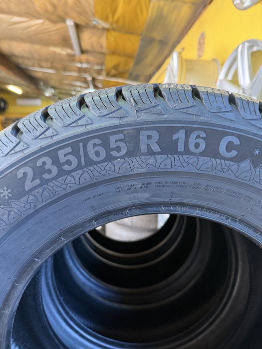 Opony zimowe 235/65R16C 115/113R Semperit Van-Grip 3 | 2025 | Nowe