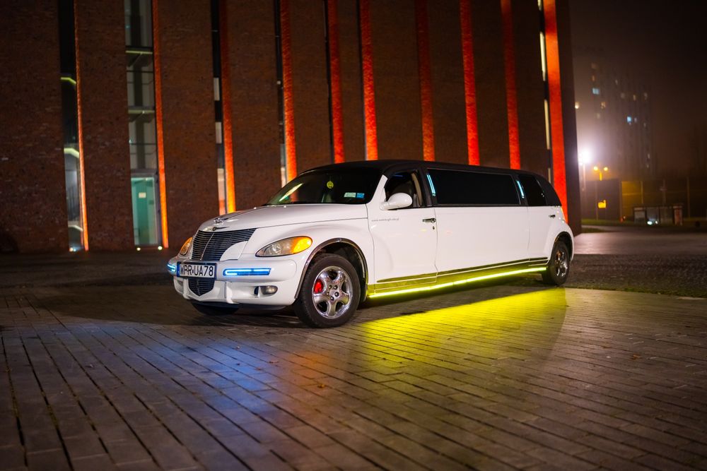 Wynajem Limuzyn/ Limuzyna do wynajęcia/ Limuzyna na panieńskie