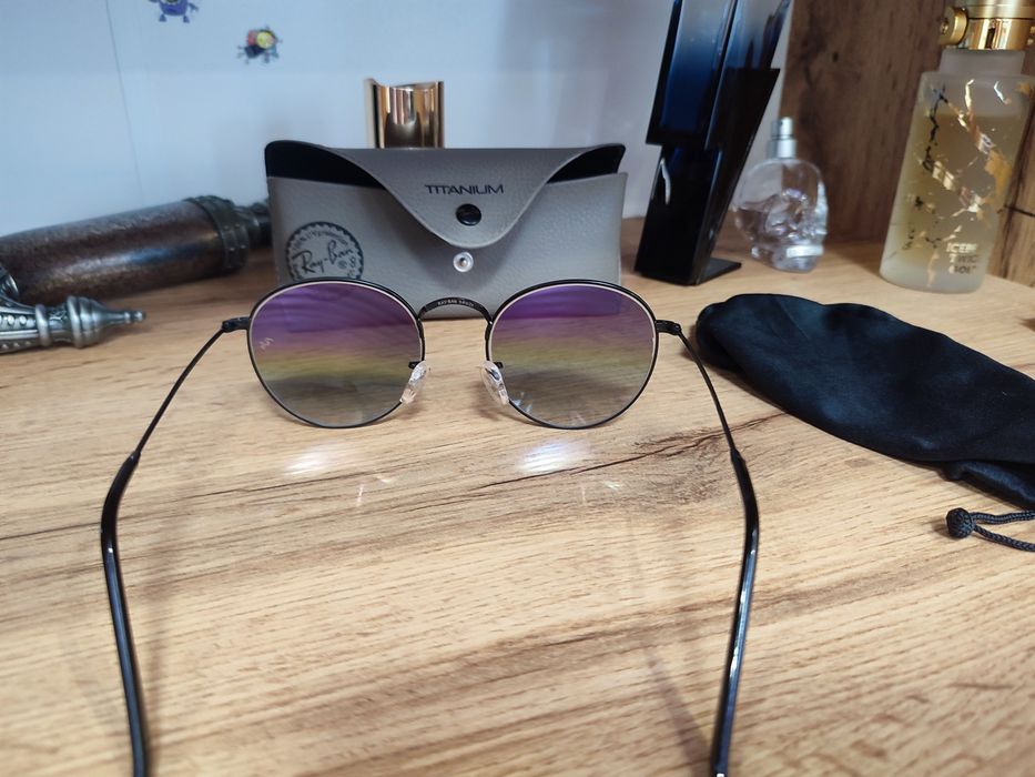 Ray-Ban RB3447 Round Metal