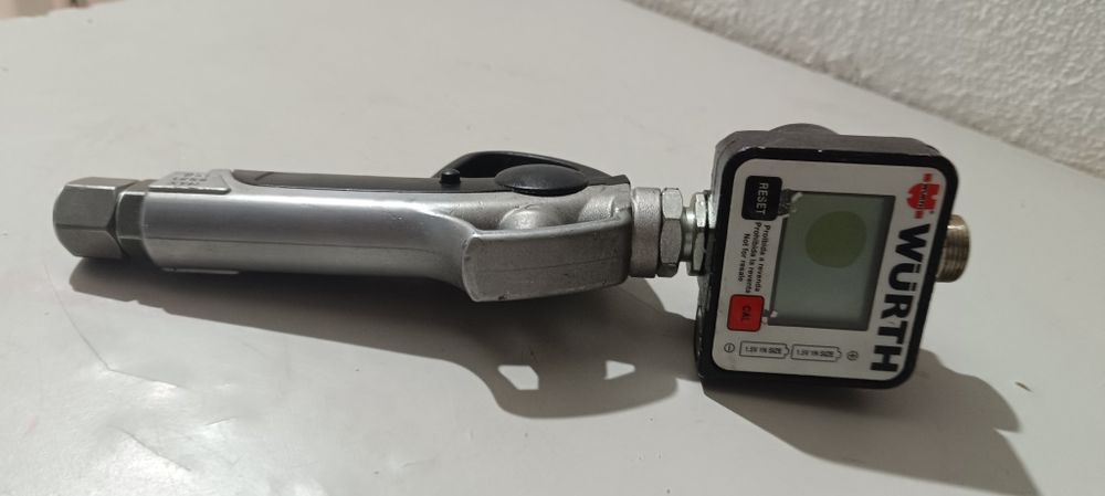 Medidor digital para óleo e combustíveis wurth