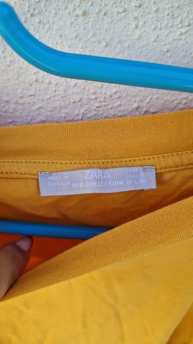 T-shirt amarela Zara