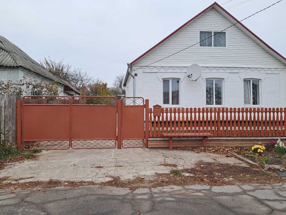 Продам металеві ворота з хвірткою