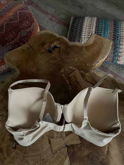 Calvin Klein biustonosz beżowy 75C
