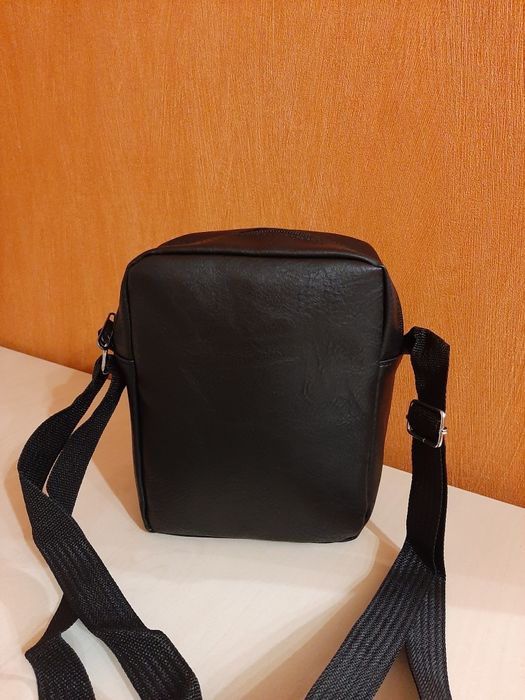 Сумка новая барсетка