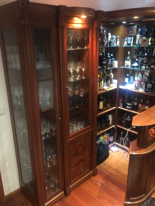 Bar- Móvel em cerejeira