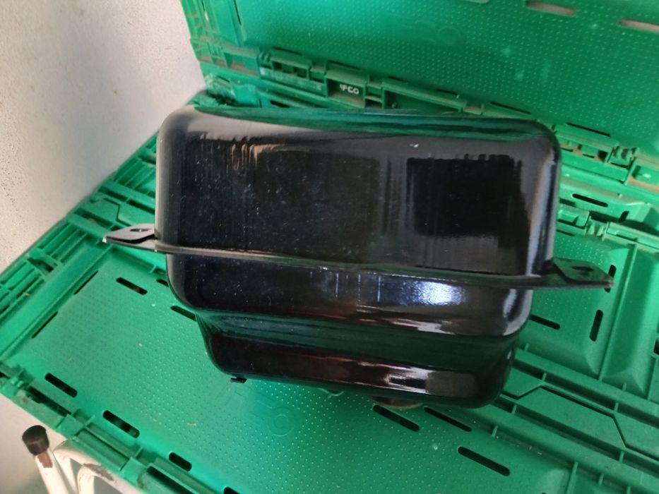 tanque de combustível de um motor