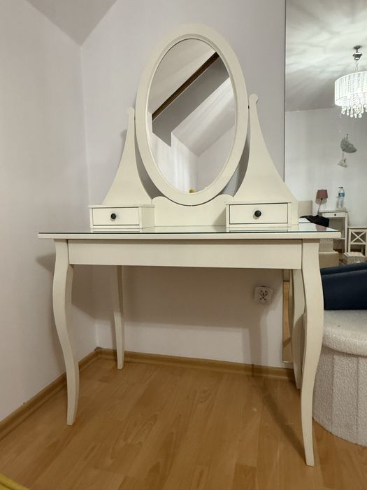 Toaletka Hemness Ikea