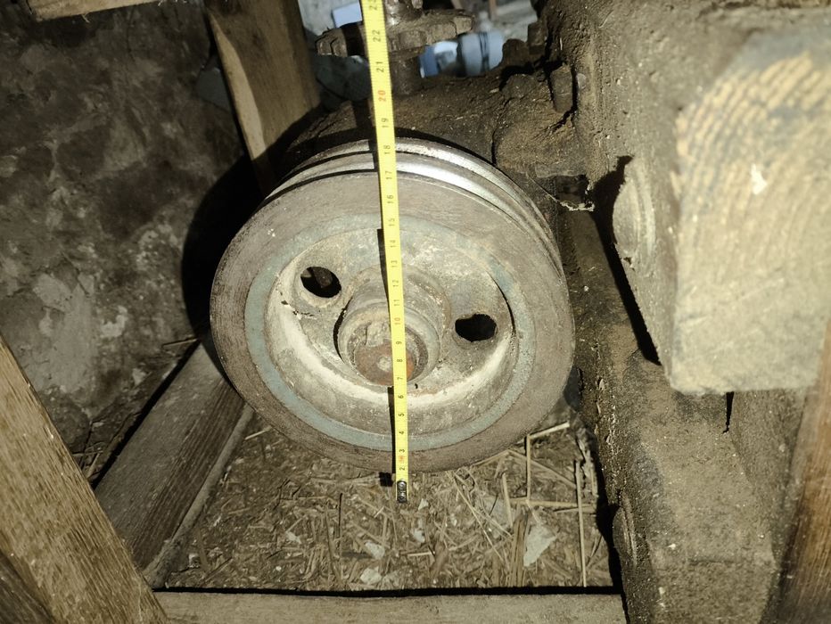 Млин на жорнах з каменю