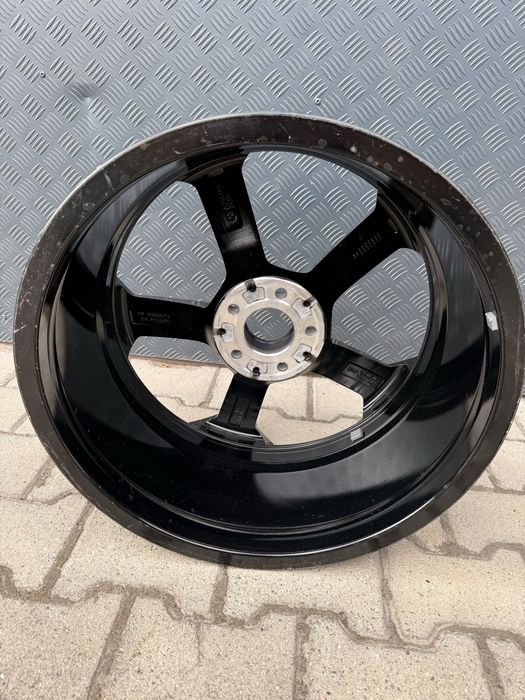 Felga koło aluminiowa Mercedes w214 A2144013600 8.5" x 19" 5x112 ET 35.5