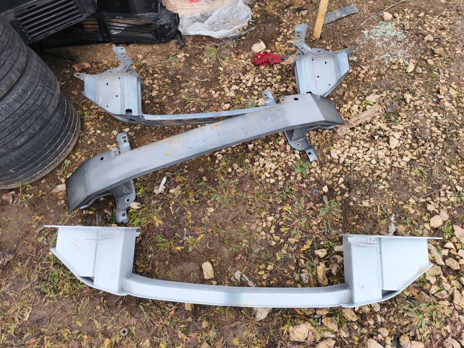 Підсилювач бампера телевізор lincoln Corsair ford escape usa