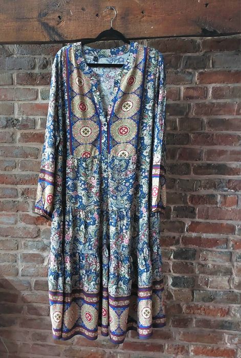 Sukienka w stylu boho plus size