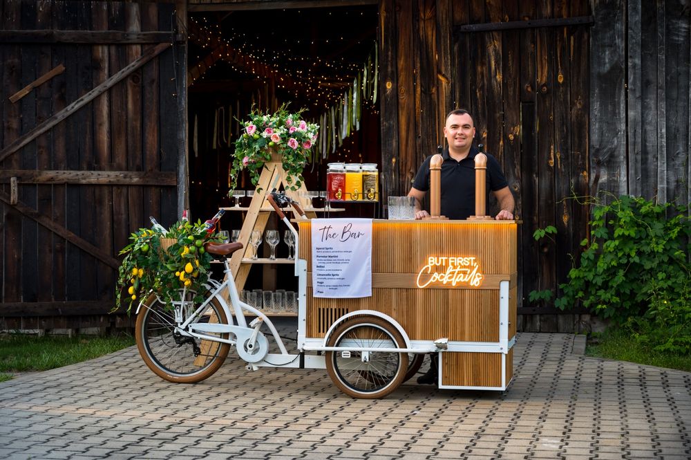BARMAN NA WESELE / Event Mobilny Drink Bar, Rollbar, Prosecco Riksza