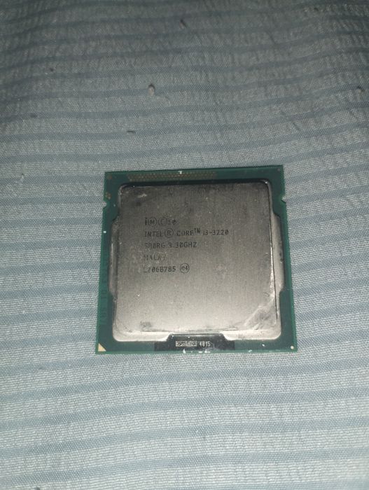 Процесор Інтел і3