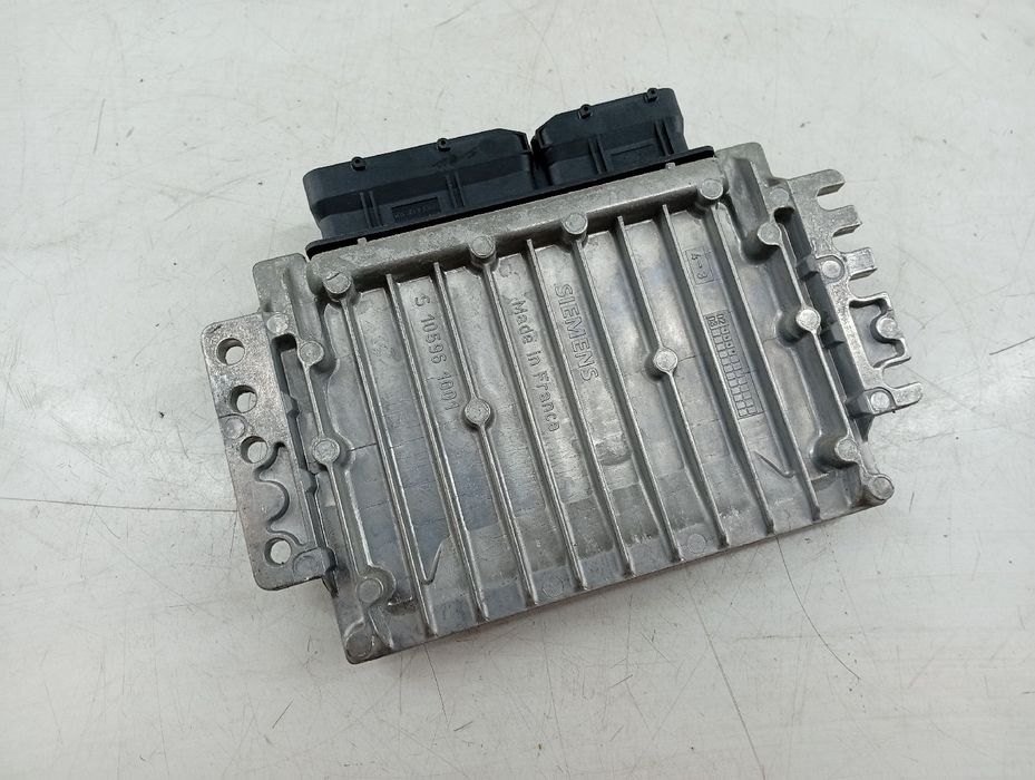 Centralina ECU - MINI Mini (R50, R53) | 01 - 06