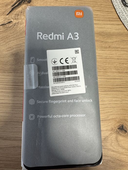 Продам Redmi A3, 64 GB, black