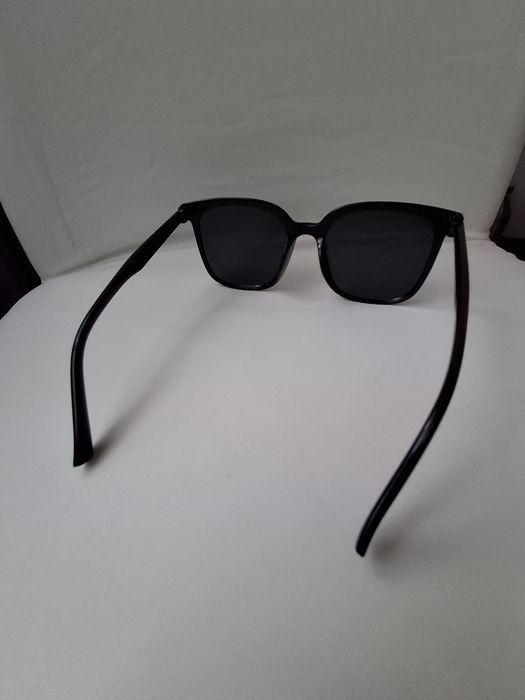 Nowe okulary przeciwsłoneczne damskie