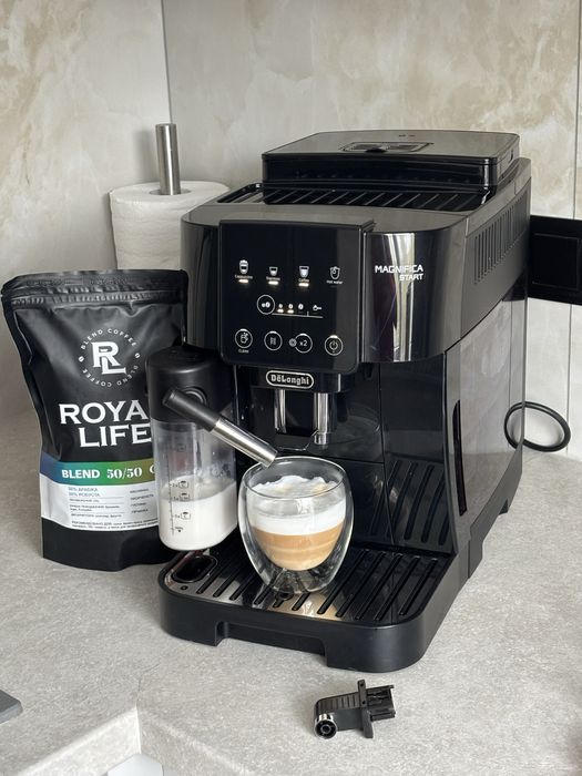 Кавомашина delonghi magnifica start