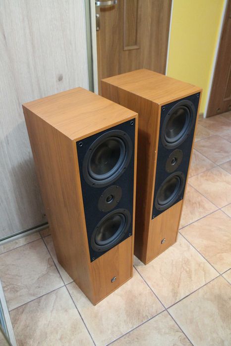 Ciężkie Kolumny głośnikowe Elac ELT 10