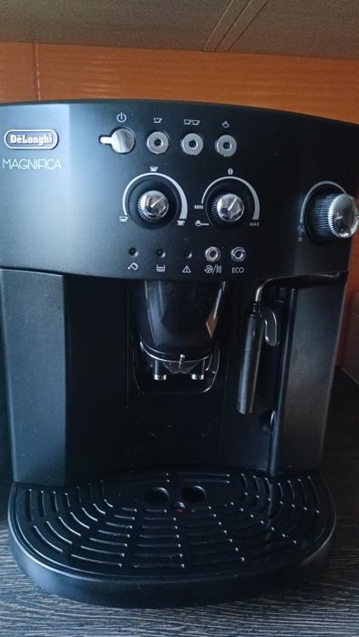 Ekspres De'Longhi Magnifica