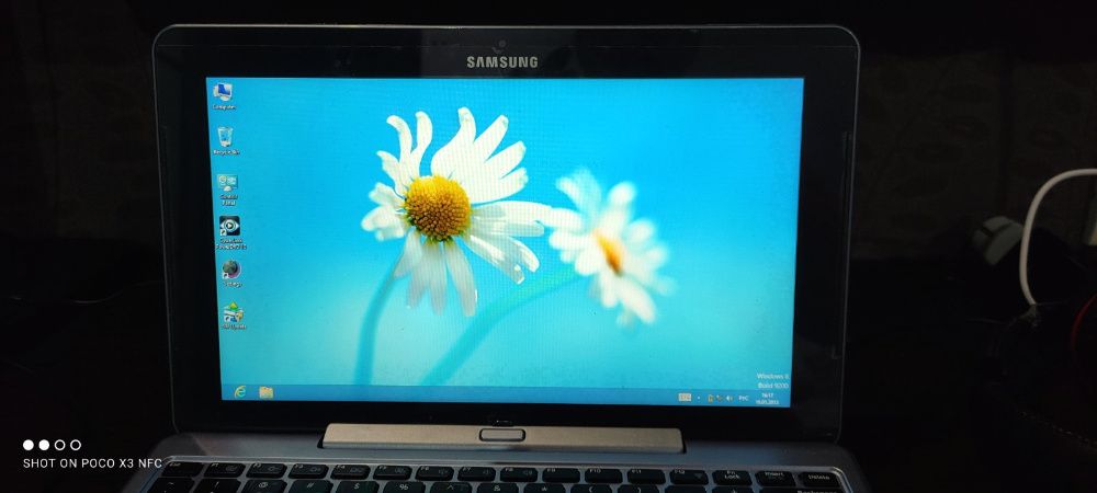 Samsung ATIV Smart PC XE500T1C-A01 64Gb dock