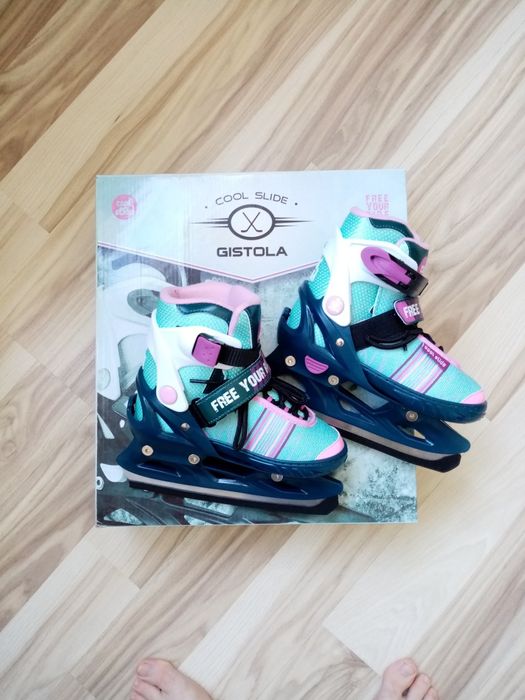 Łyżwy dla dziewczynki, rozmiar 29-32.