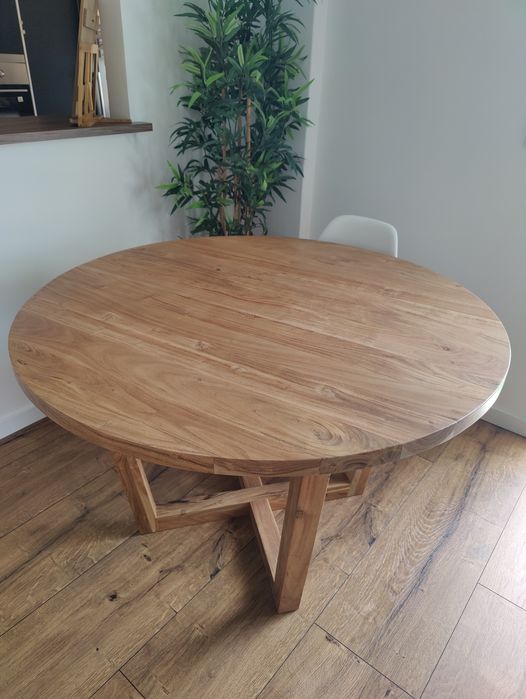 Mesa de jantar nova