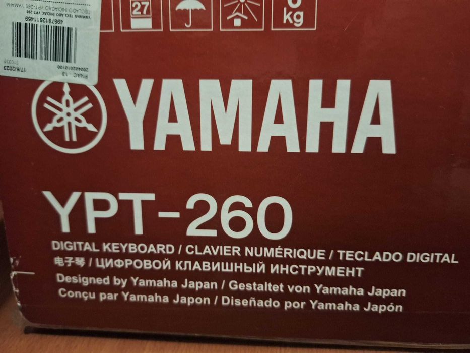 Teclado digital Yamaha YPT-260