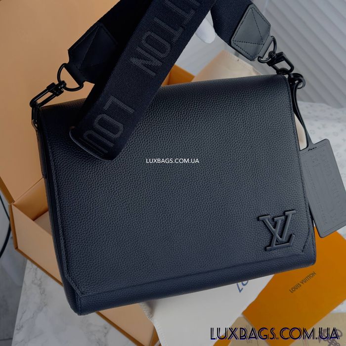 Мужская кожаная сумка Louis Vuitton