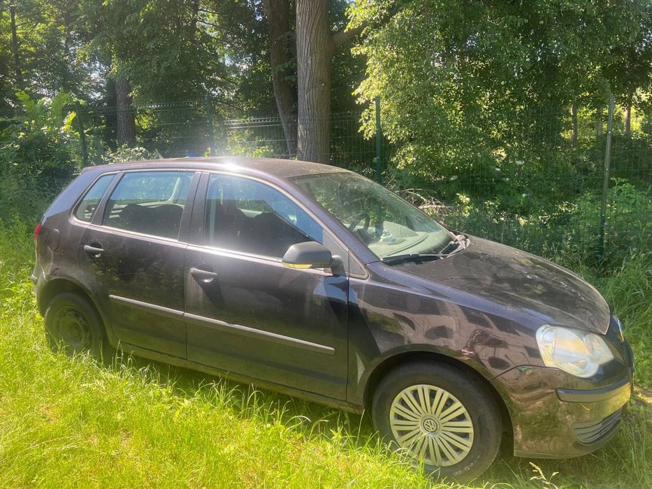 Volkswagen Polo 2008 1.4 бензин автомат