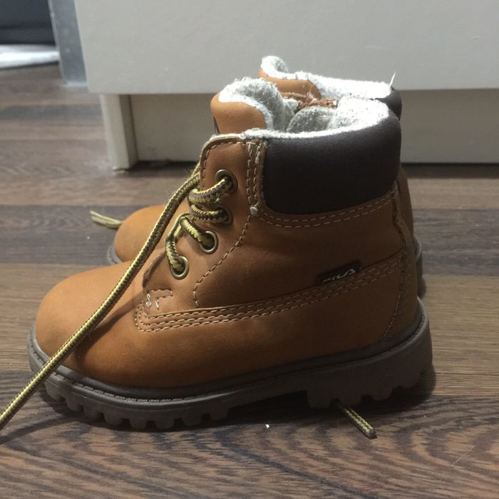 Buty zimowe jesienne FILA dziecięce, rozmiar 21, trapery ocieplane