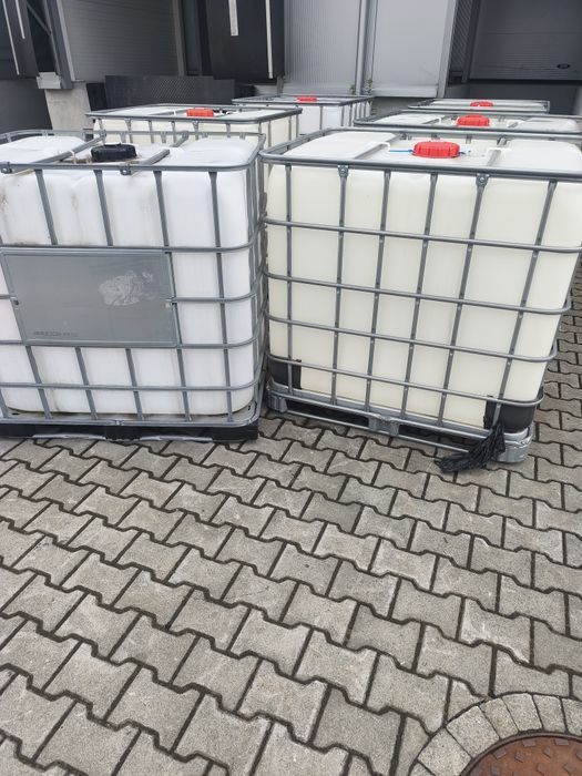 Sprzedam zbiorniki 1000 L.Na deszczówkę lub szambo.