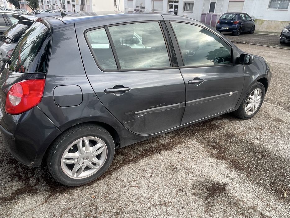 vendo renault clio