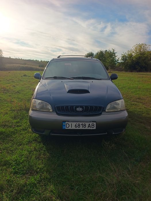 Kia Carnival 2001
