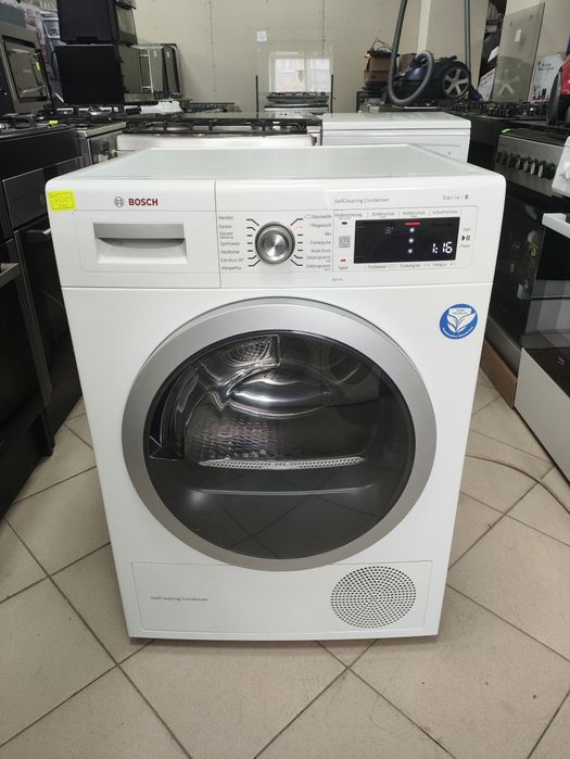 Сушильна машина Bosch Serie 8  тепловий насос
