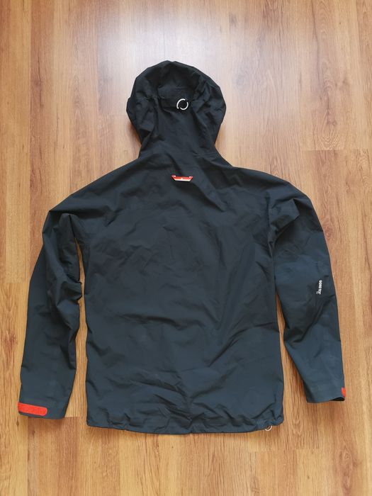 Peak Performance Black Light Gore Tex Pro Jacket