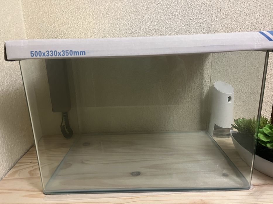 Aquário 58L para venda