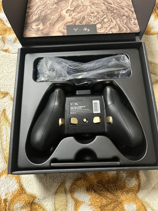 Flydigi Apex 4 Black Myth: Wukong Edition