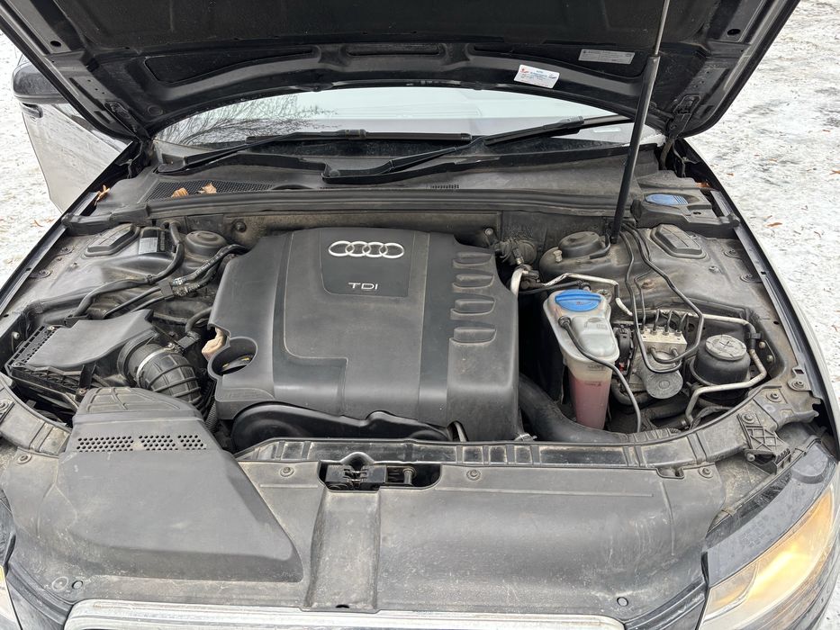 Audi A4 B8 kombi anglik