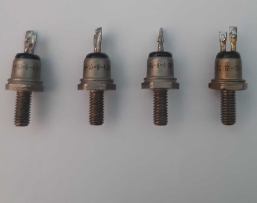 Продам симисторы.