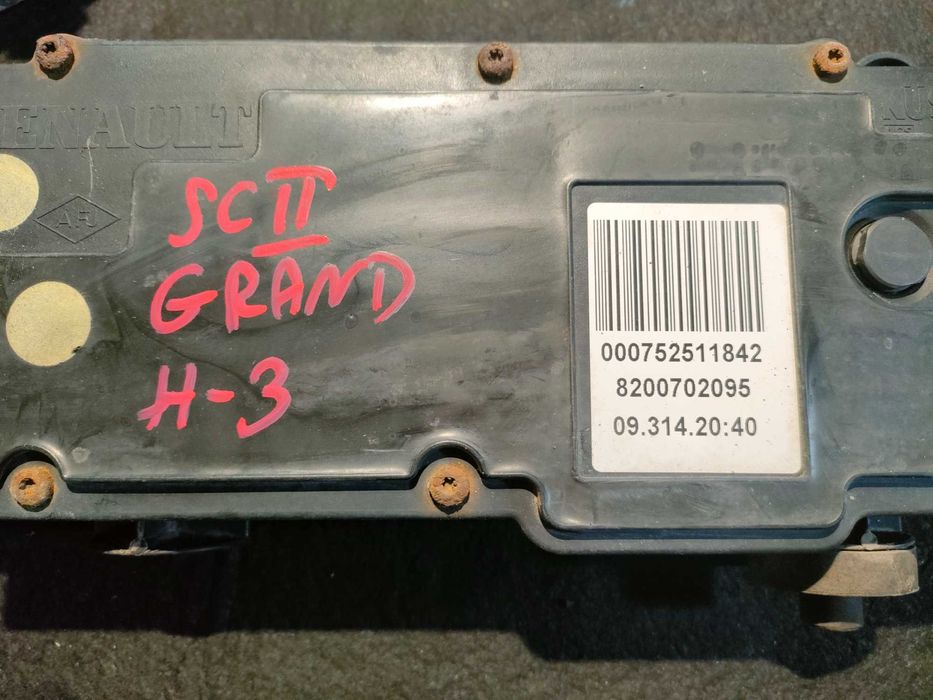 Renault Scenic II hamulec postojowy elektryczny